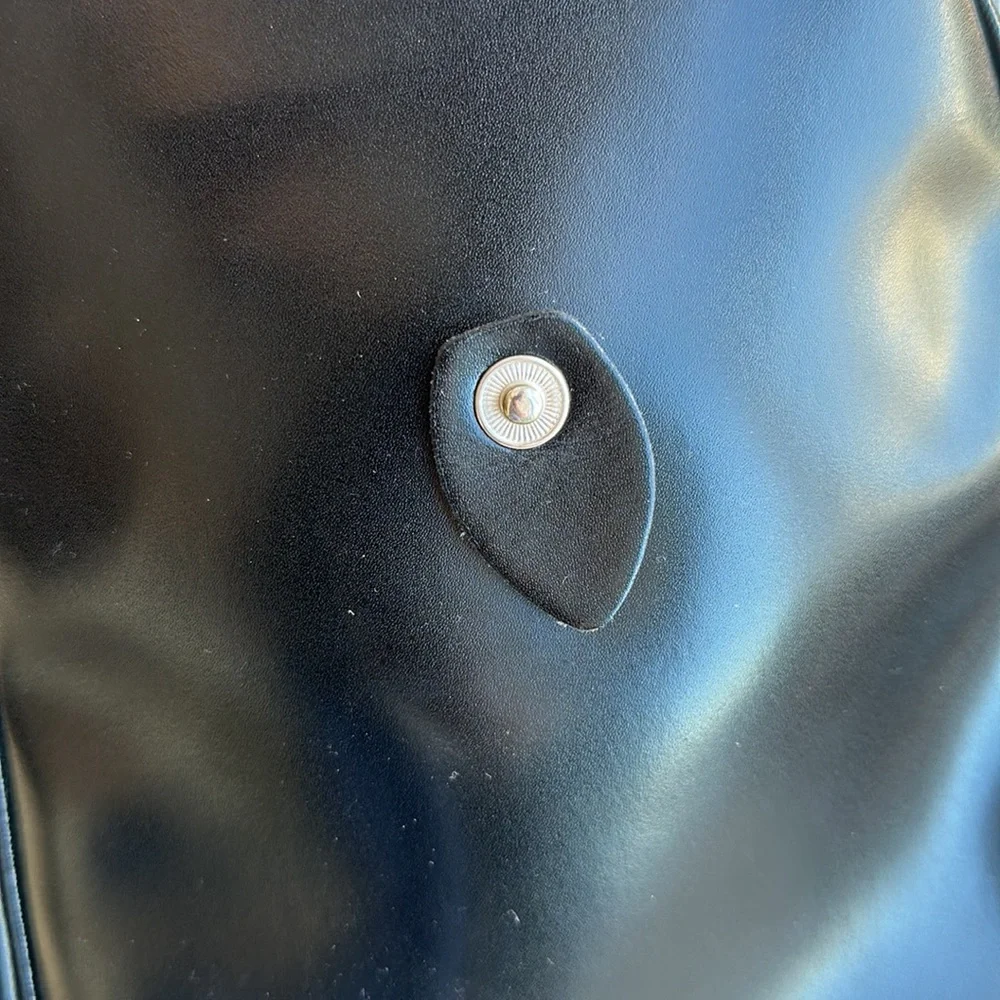 Longchamp Vintage Leather Adjustable Backpack - Black - Picture 7 of 9